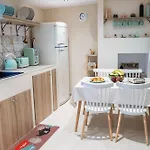 فيلة La Casa A Zia Lagoudi Zia